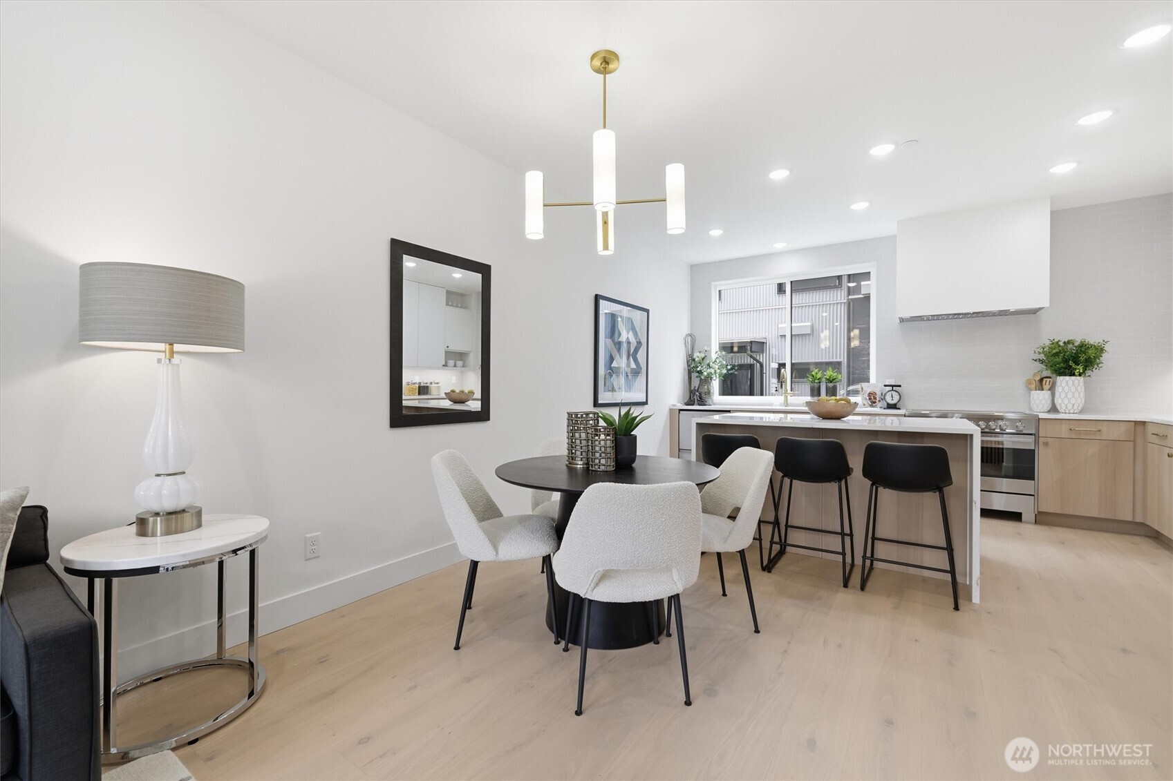 2017 Minor Avenue E, Seattle, WA 98102
