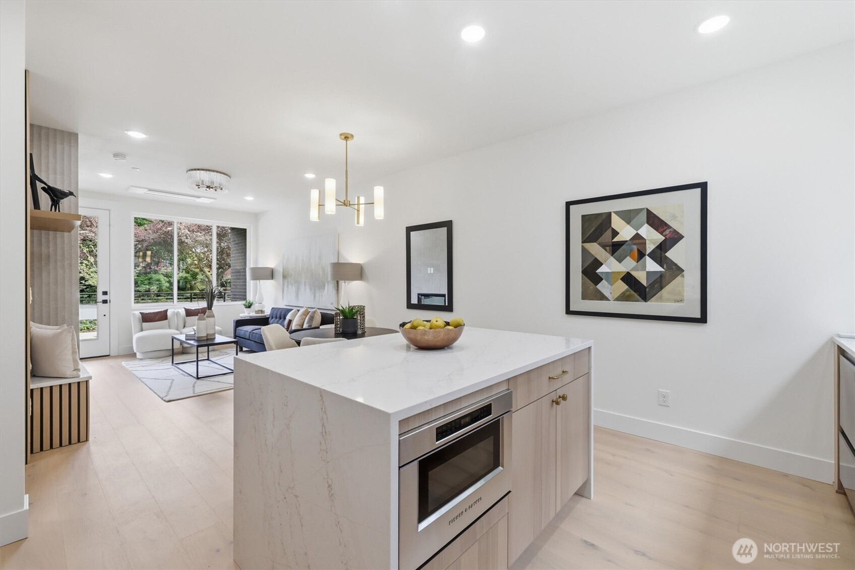 2017 Minor Avenue E, Seattle, WA 98102