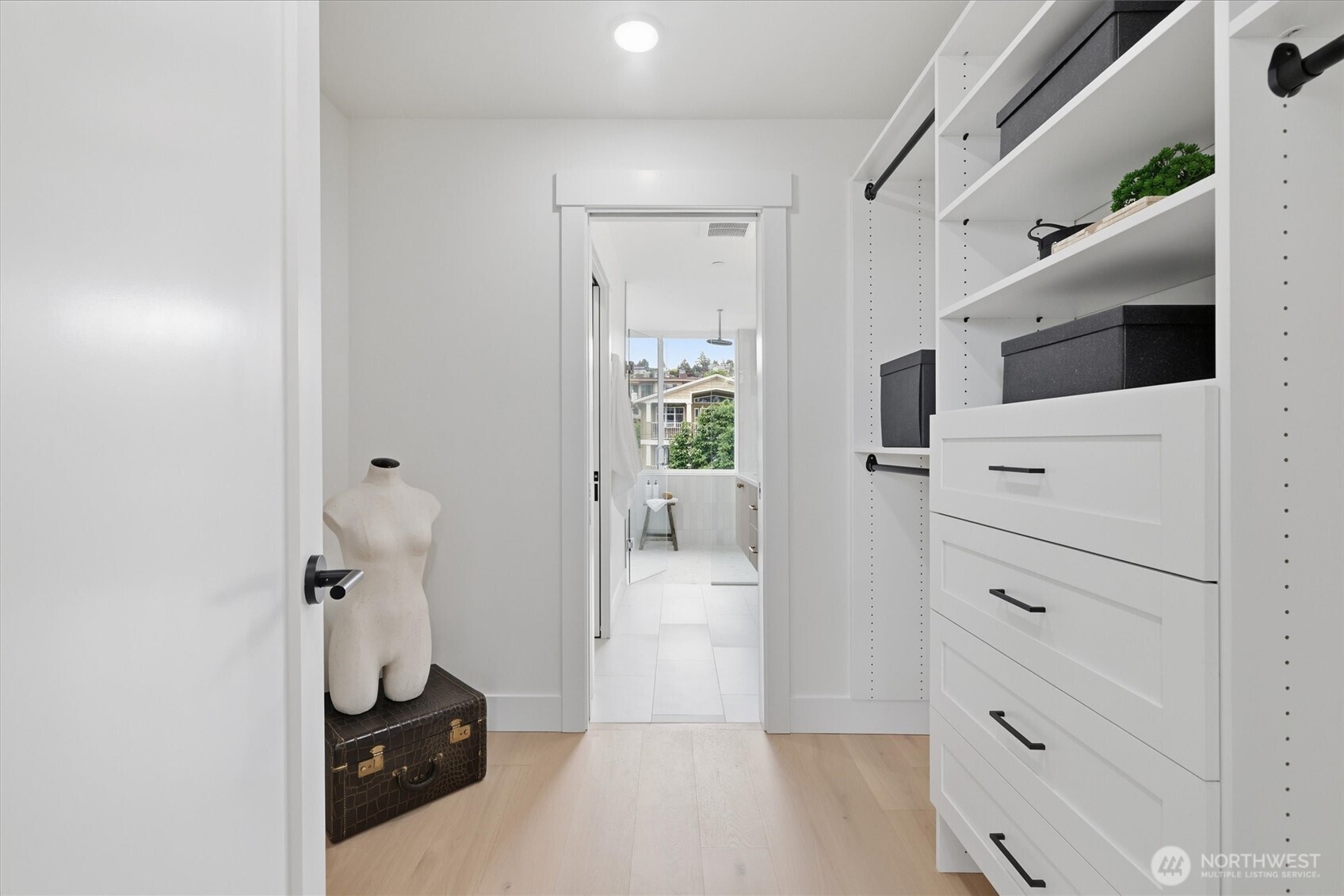 2017 Minor Avenue E, Seattle, WA 98102