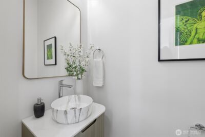 2017 Minor Avenue E, Seattle, WA 98102 - Photo 25