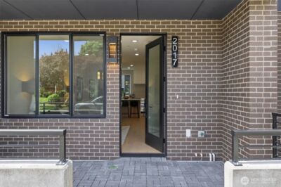 2017 Minor Avenue E, Seattle, WA 98102 - Photo 6