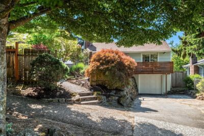 4007 49th Avenue SW, Seattle, WA 98116 - Photo 2