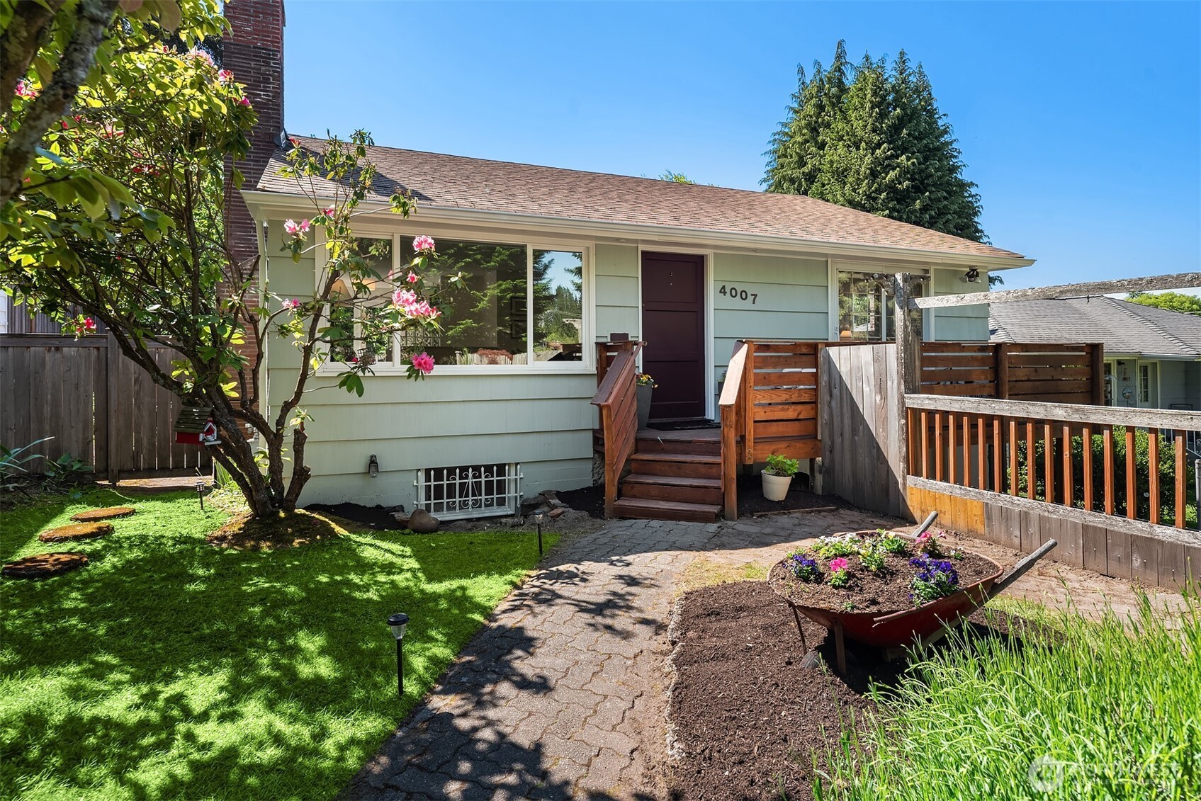 4007 49th Avenue SW, Seattle, WA 98116