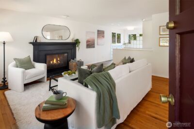 4007 49th Avenue SW, Seattle, WA 98116 - Photo 4