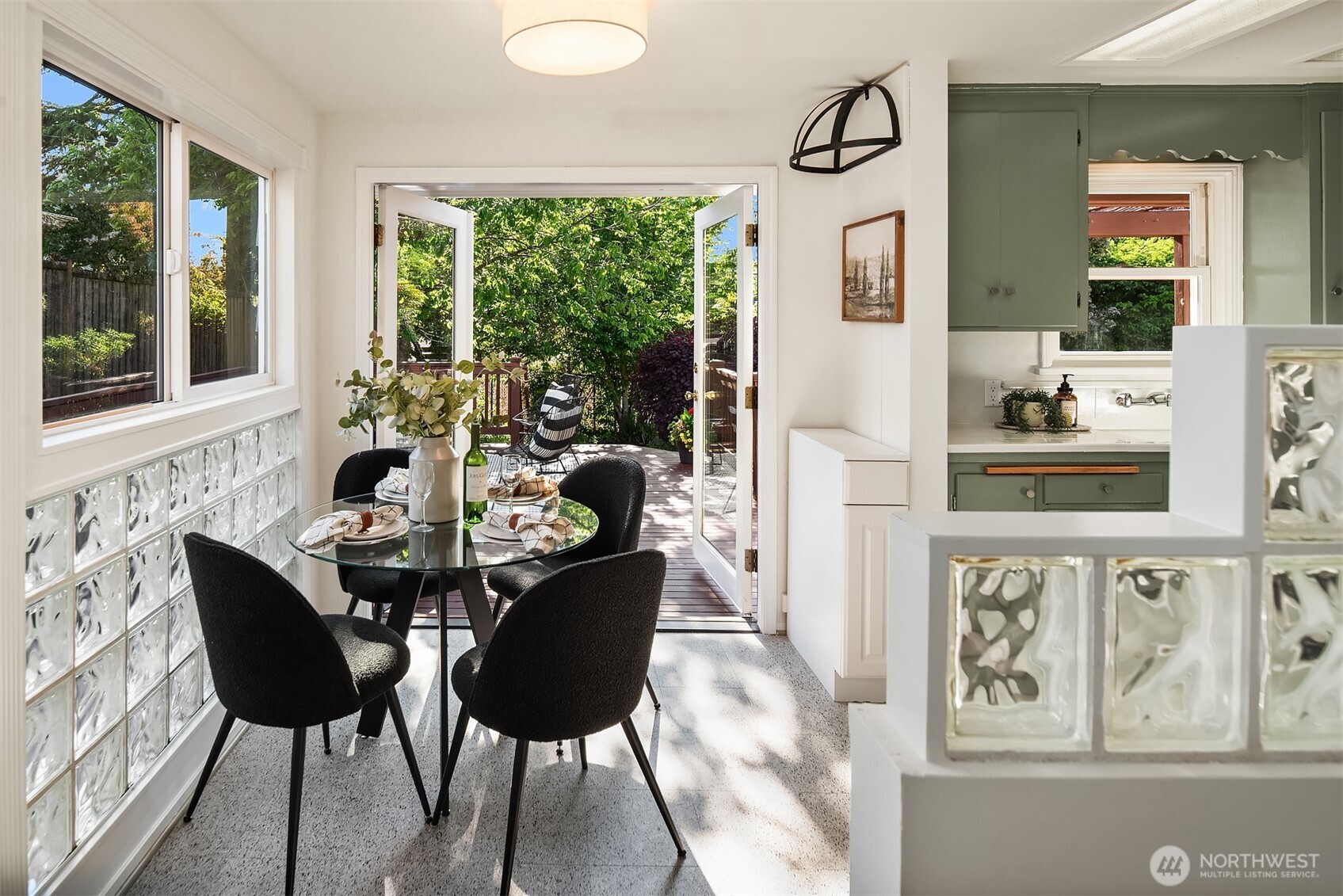 4007 49th Avenue SW, Seattle, WA 98116