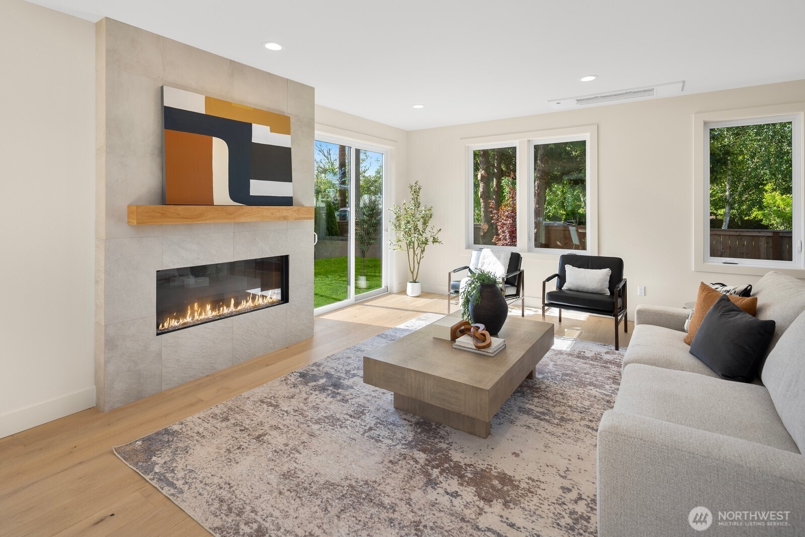 3250 29th Avenue W, Seattle, WA 98199