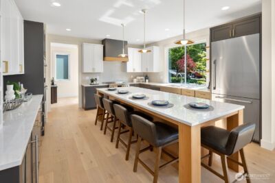 3250 29th Avenue W, Seattle, WA 98199 - Photo 7
