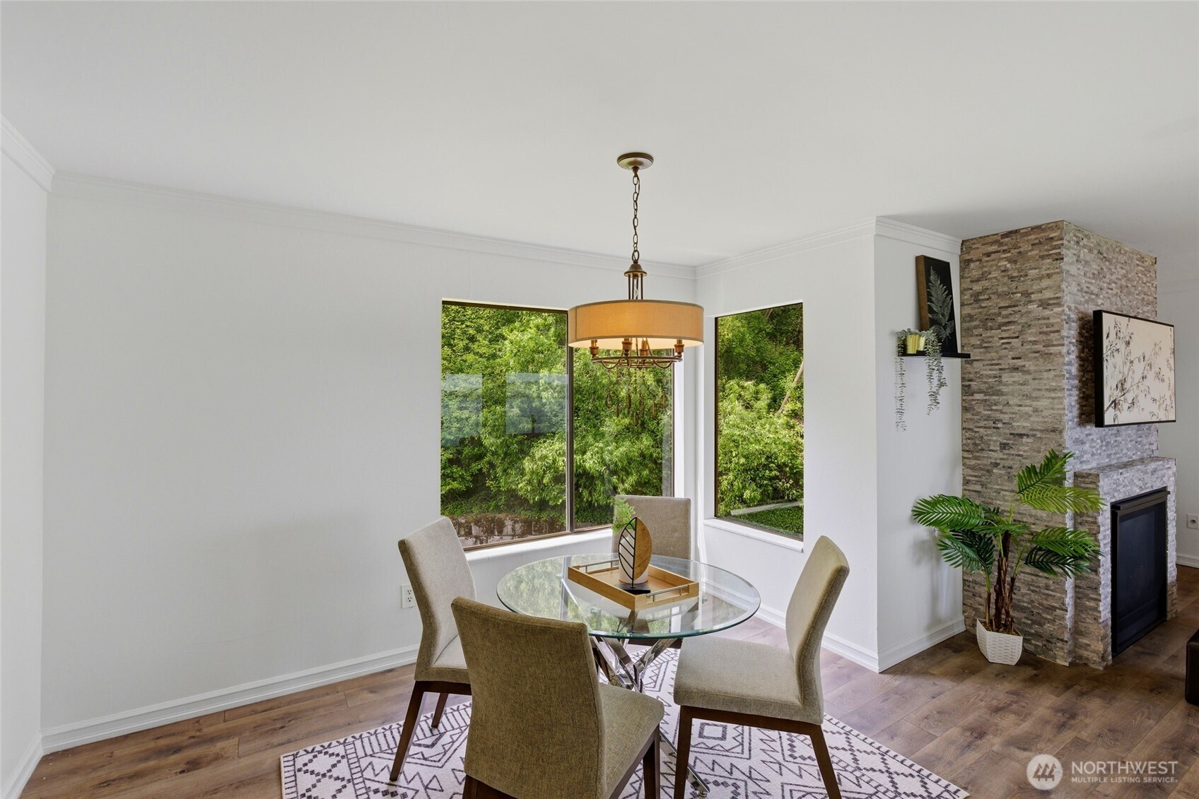 1737 Harbor Avenue #S-306, Seattle, WA 98126