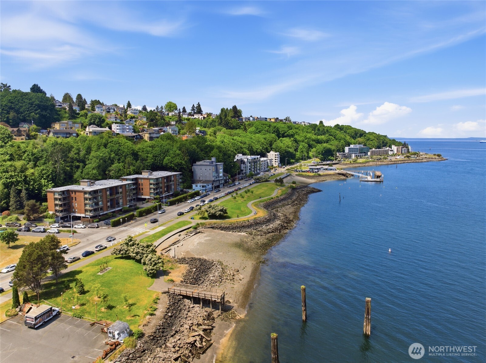 1737 Harbor Avenue #S-306, Seattle, WA 98126