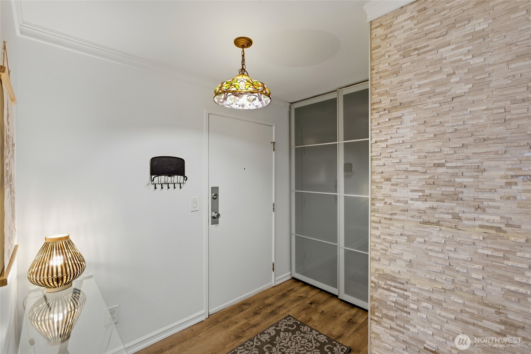 1737 Harbor Avenue #S-306, Seattle, WA 98126