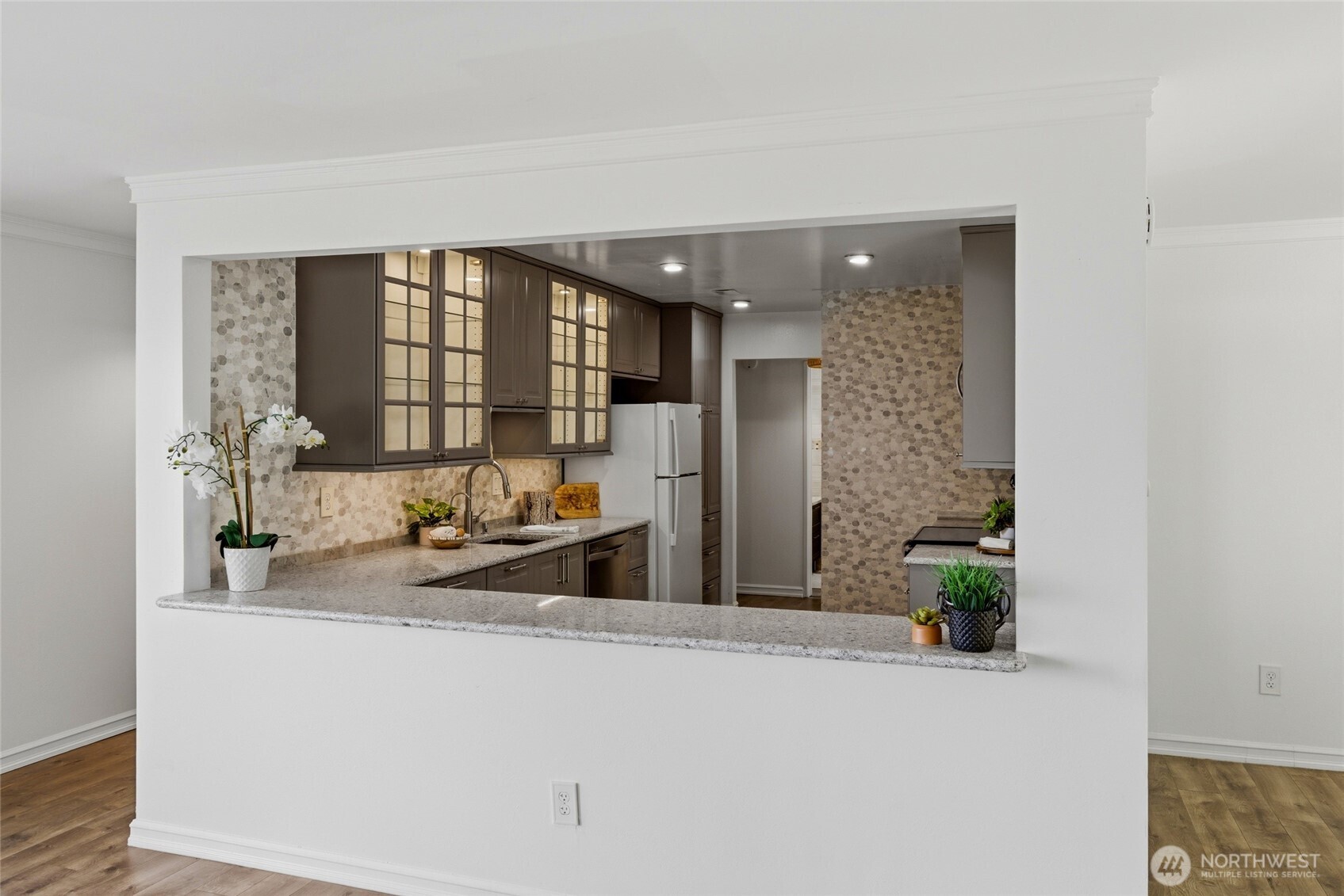 1737 Harbor Avenue #S-306, Seattle, WA 98126