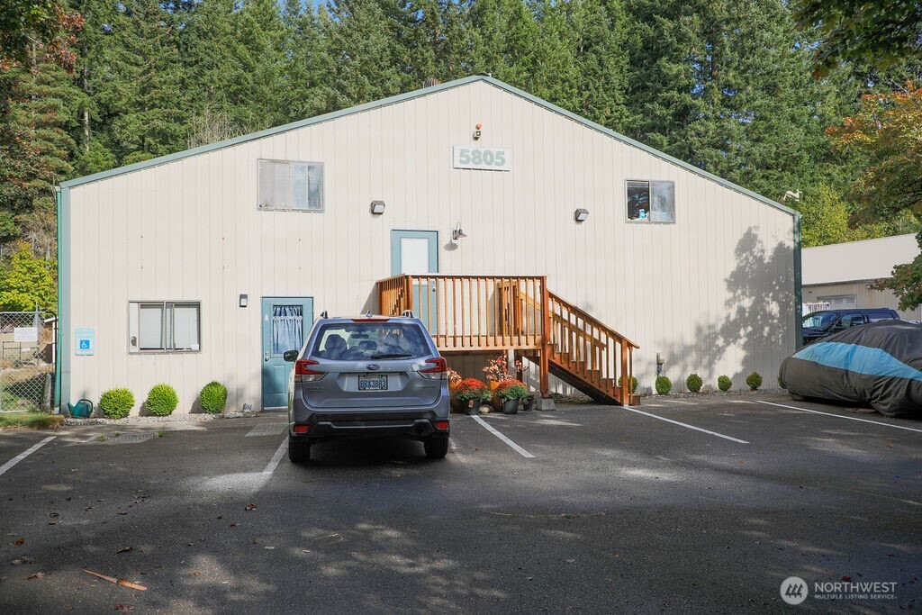 5805 NE Minder Road , Poulsbo, WA 98370