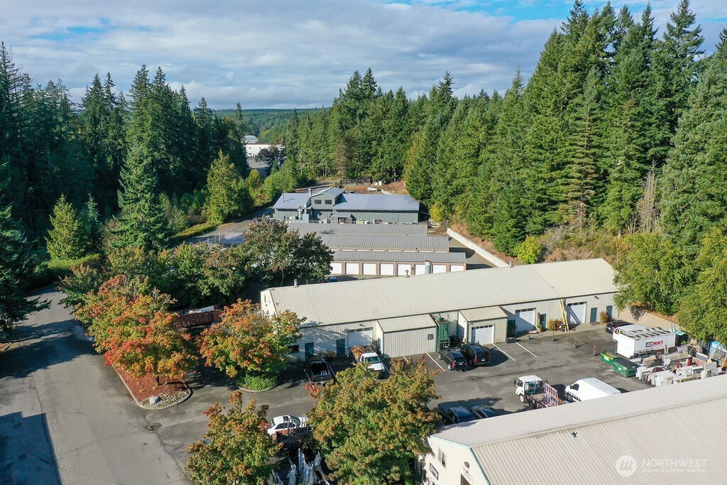 5805 NE Minder Road , Poulsbo, WA 98370