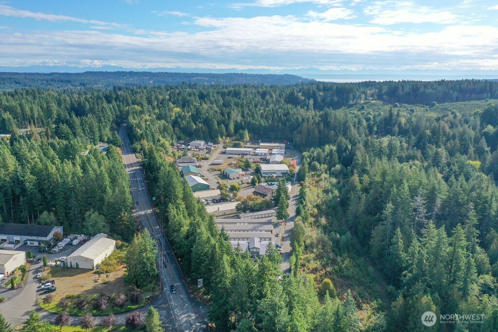 5805 NE Minder Road , Poulsbo, WA 98370