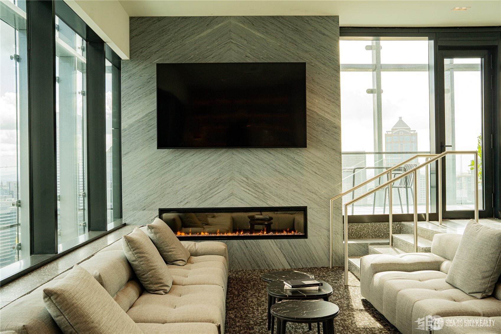 300 Virginia Street #2411, Seattle, WA 98121