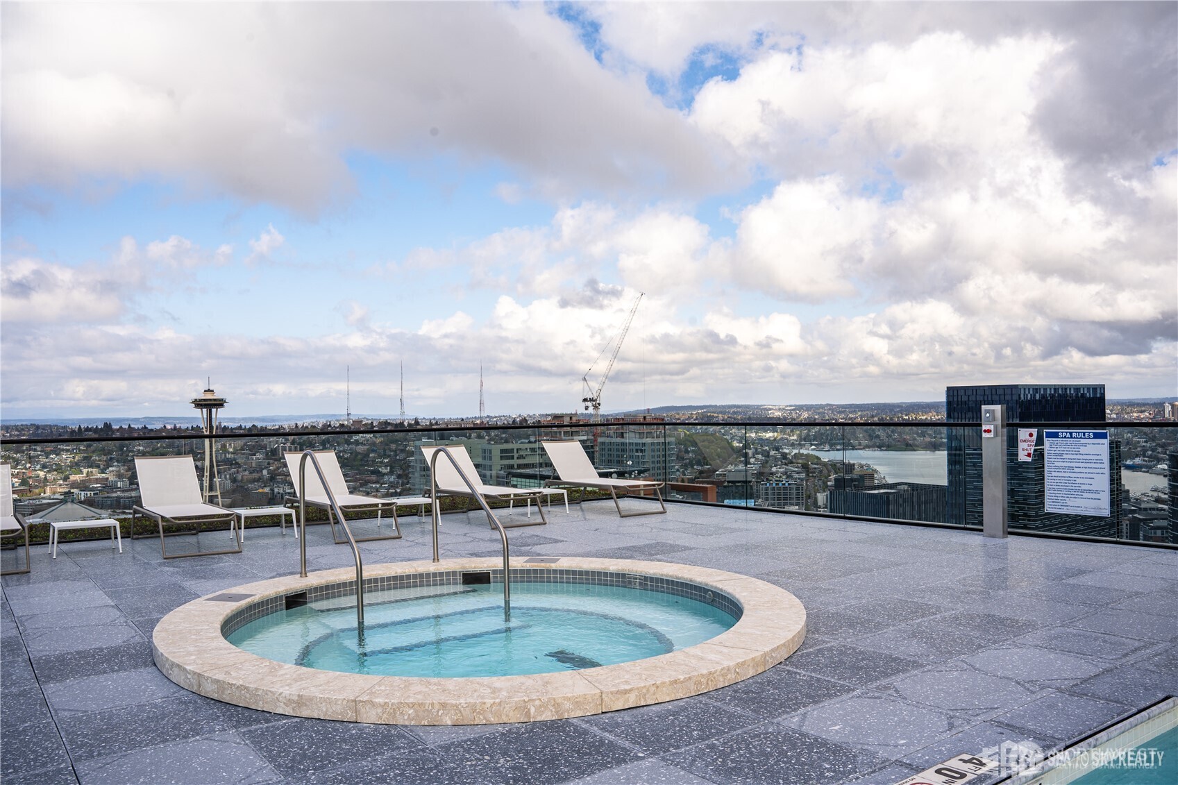 300 Virginia Street #2411, Seattle, WA 98121