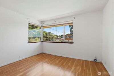 7529 Beacon Avenue S, Seattle, WA 98118 - Photo 13