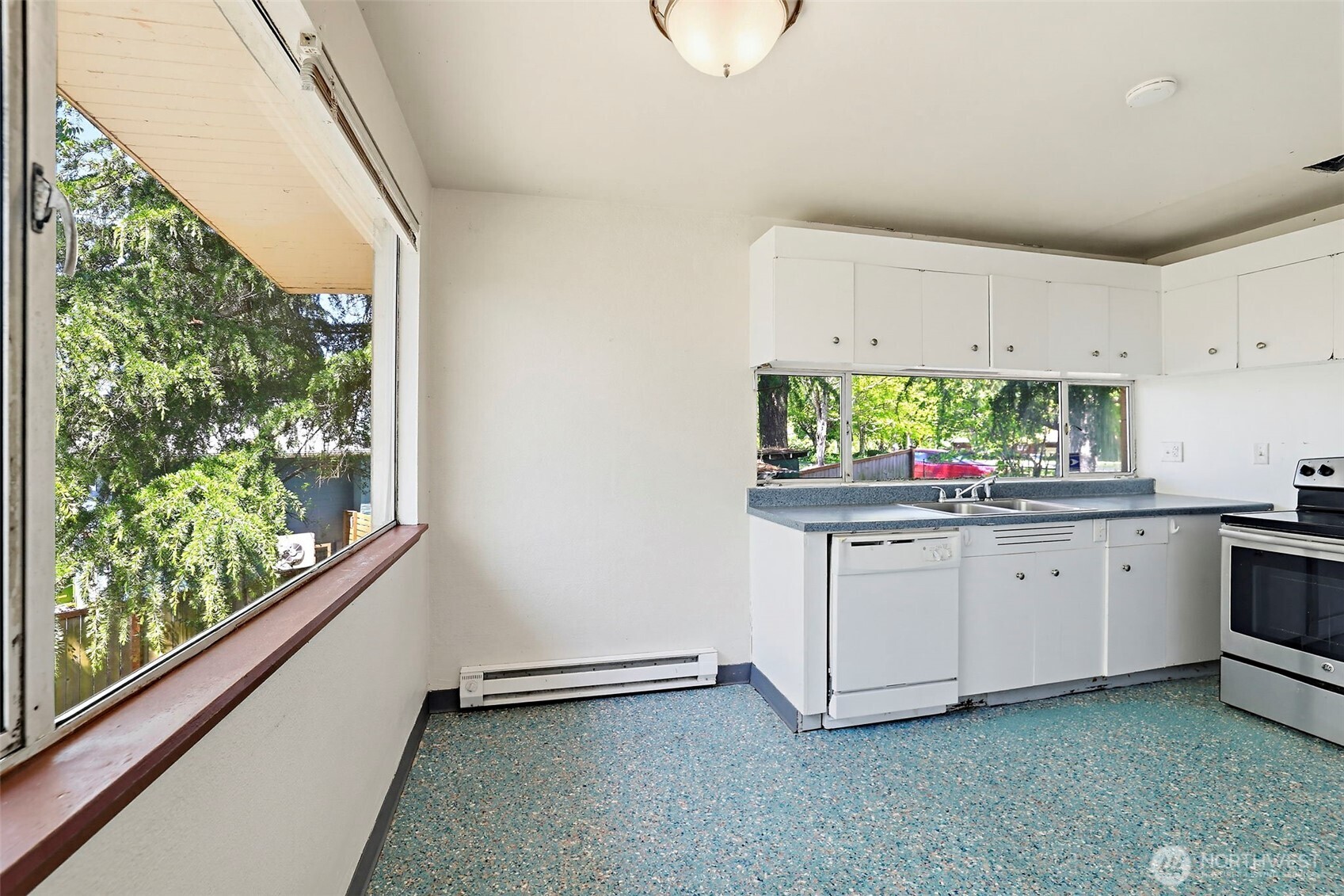 7529 Beacon Avenue S, Seattle, WA 98118