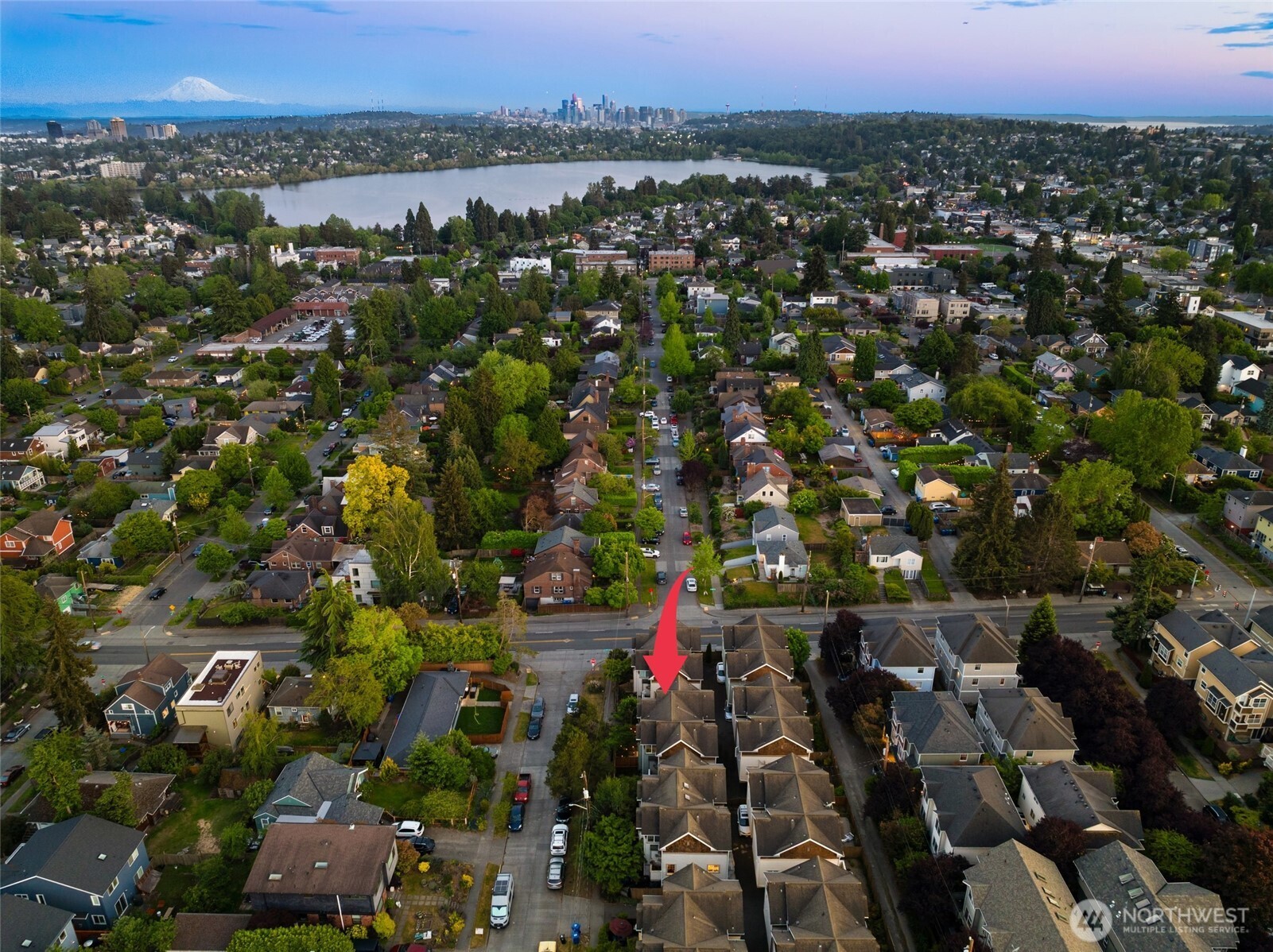 8509 A Interlake Avenue N, Seattle, WA 98103