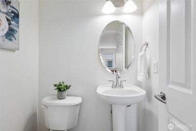 8509 A Interlake Avenue N, Seattle, WA 98103 - Photo 10