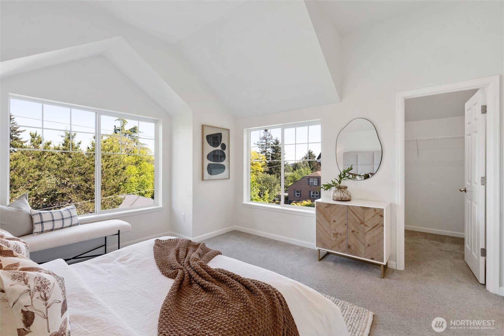 8509 A Interlake Avenue N, Seattle, WA 98103