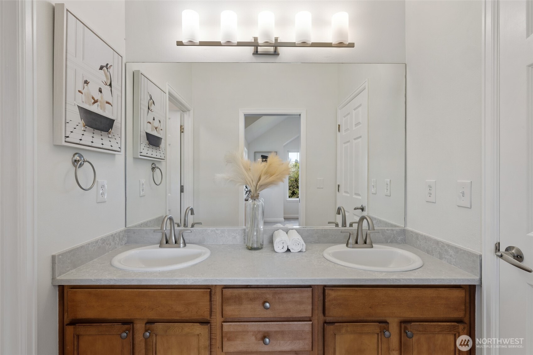 8509 A Interlake Avenue N, Seattle, WA 98103