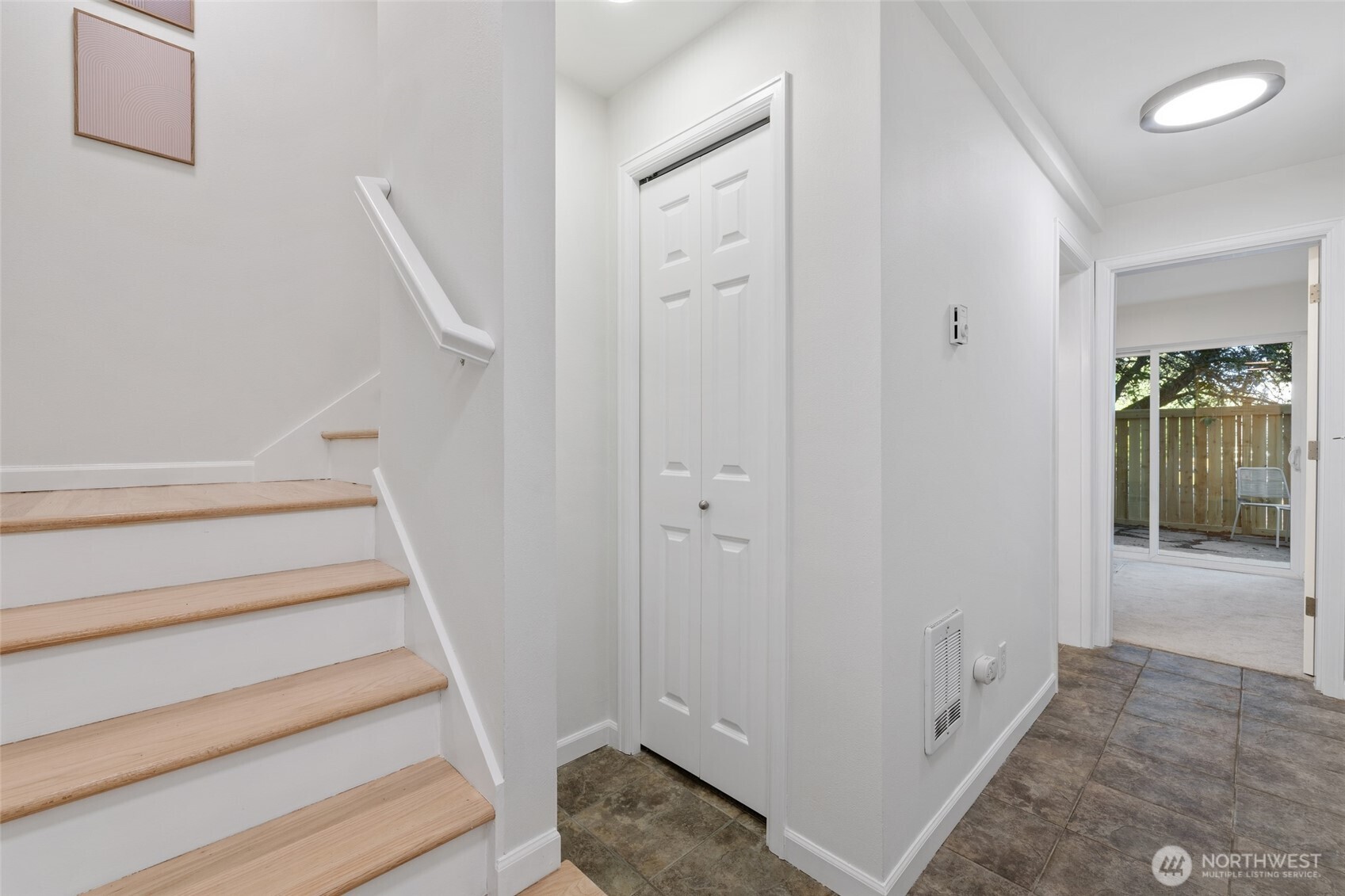 8509 A Interlake Avenue N, Seattle, WA 98103