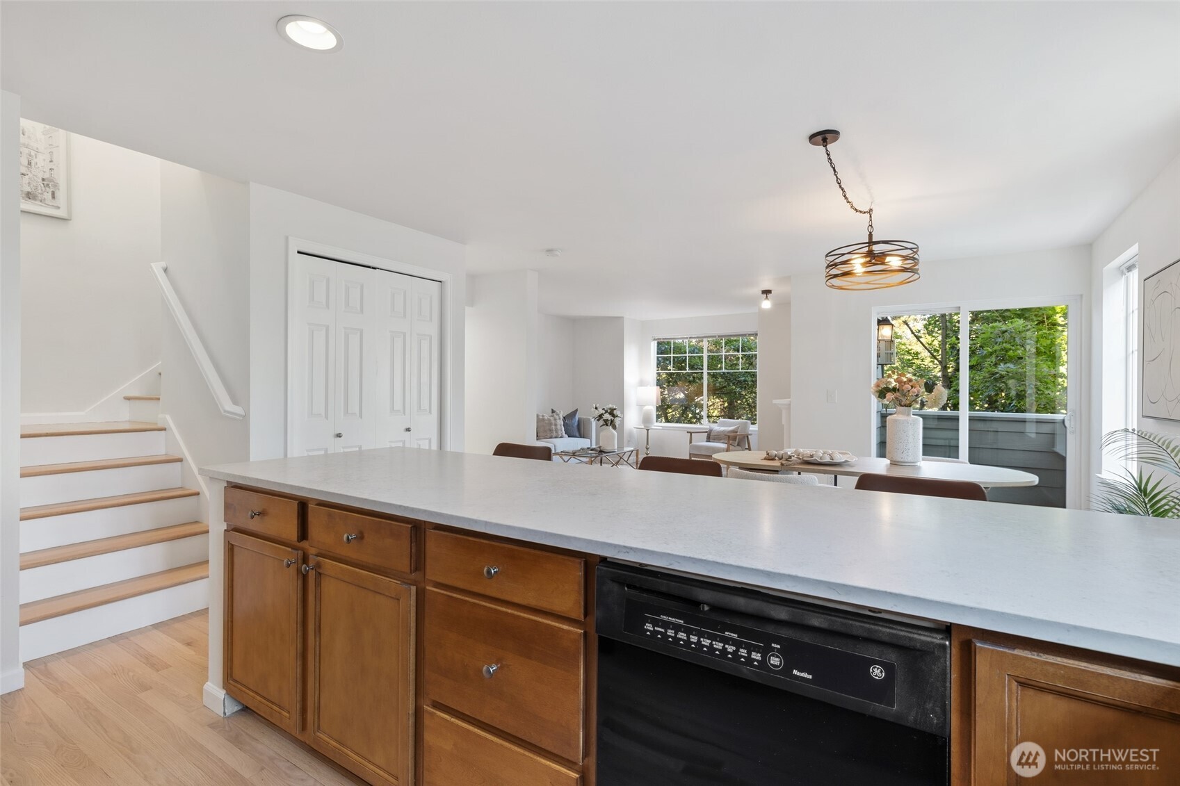 8509 A Interlake Avenue N, Seattle, WA 98103