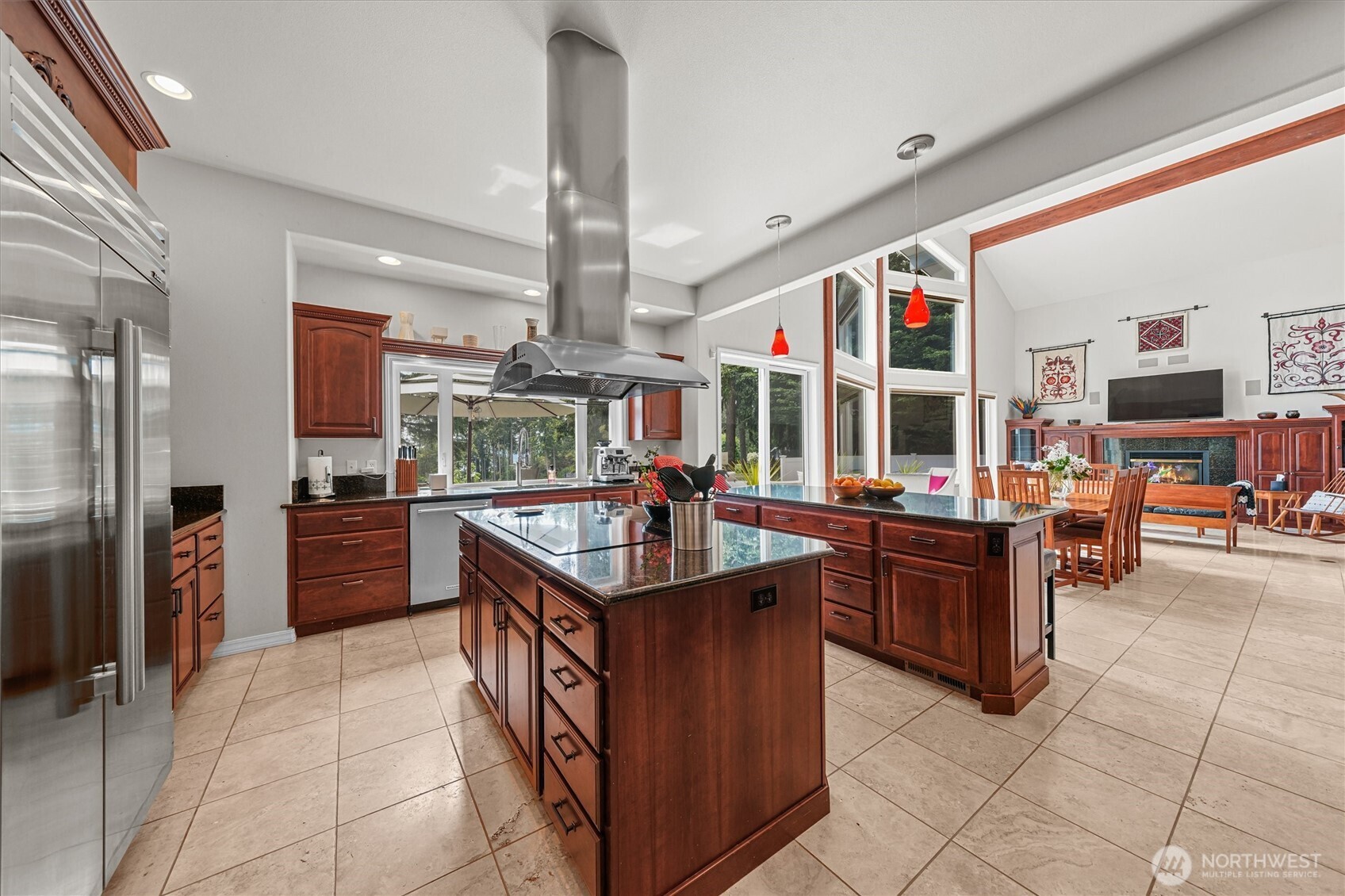 10823 Seaview Drive , Anderson Island, WA 98303