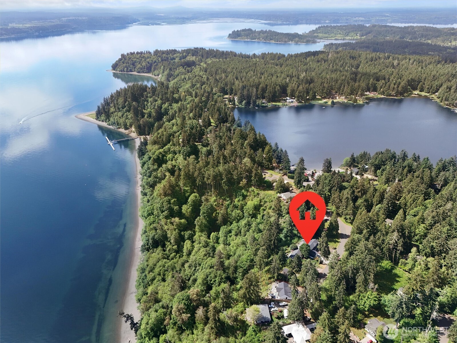 10823 Seaview Drive , Anderson Island, WA 98303