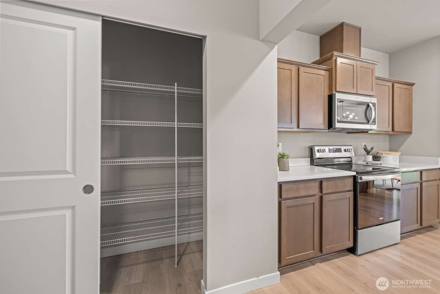 3807 29th AVE Court E, Tacoma, WA 98404