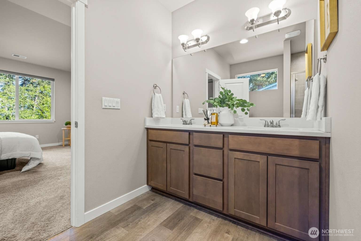 3807 29th AVE Court E, Tacoma, WA 98404
