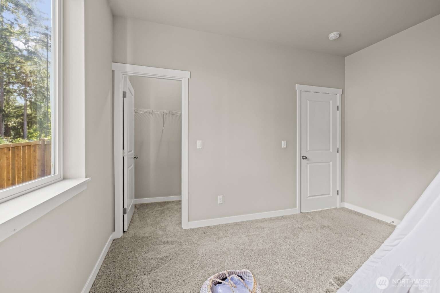 3807 29th AVE Court E, Tacoma, WA 98404
