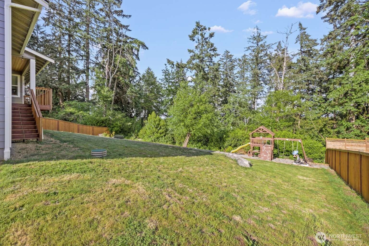 3807 29th AVE Court E, Tacoma, WA 98404