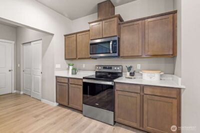 3807 29th AVE Court E, Tacoma, WA 98404 - Photo 10