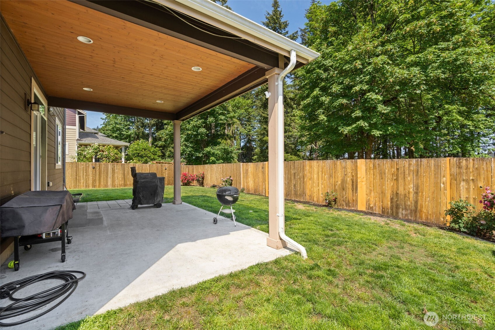 4006 20th Avenue NE, Olympia, WA 98506