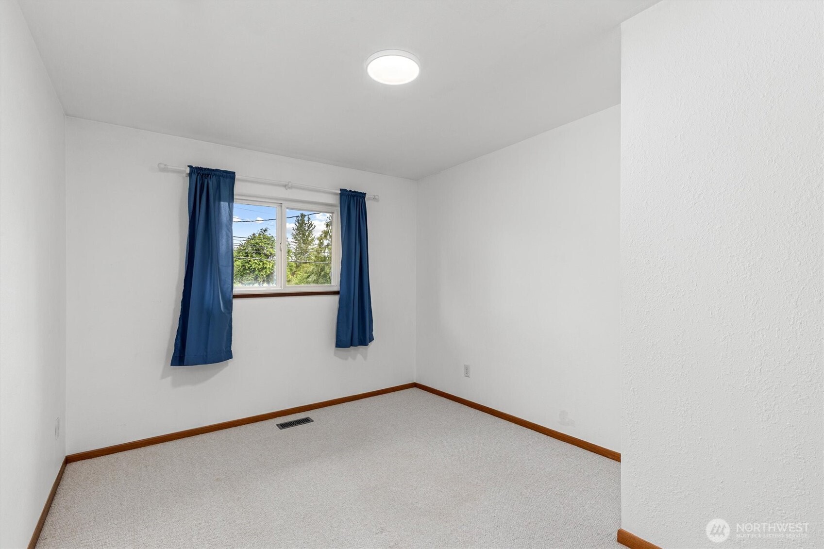 3512 104th Street E, Tacoma, WA 98446