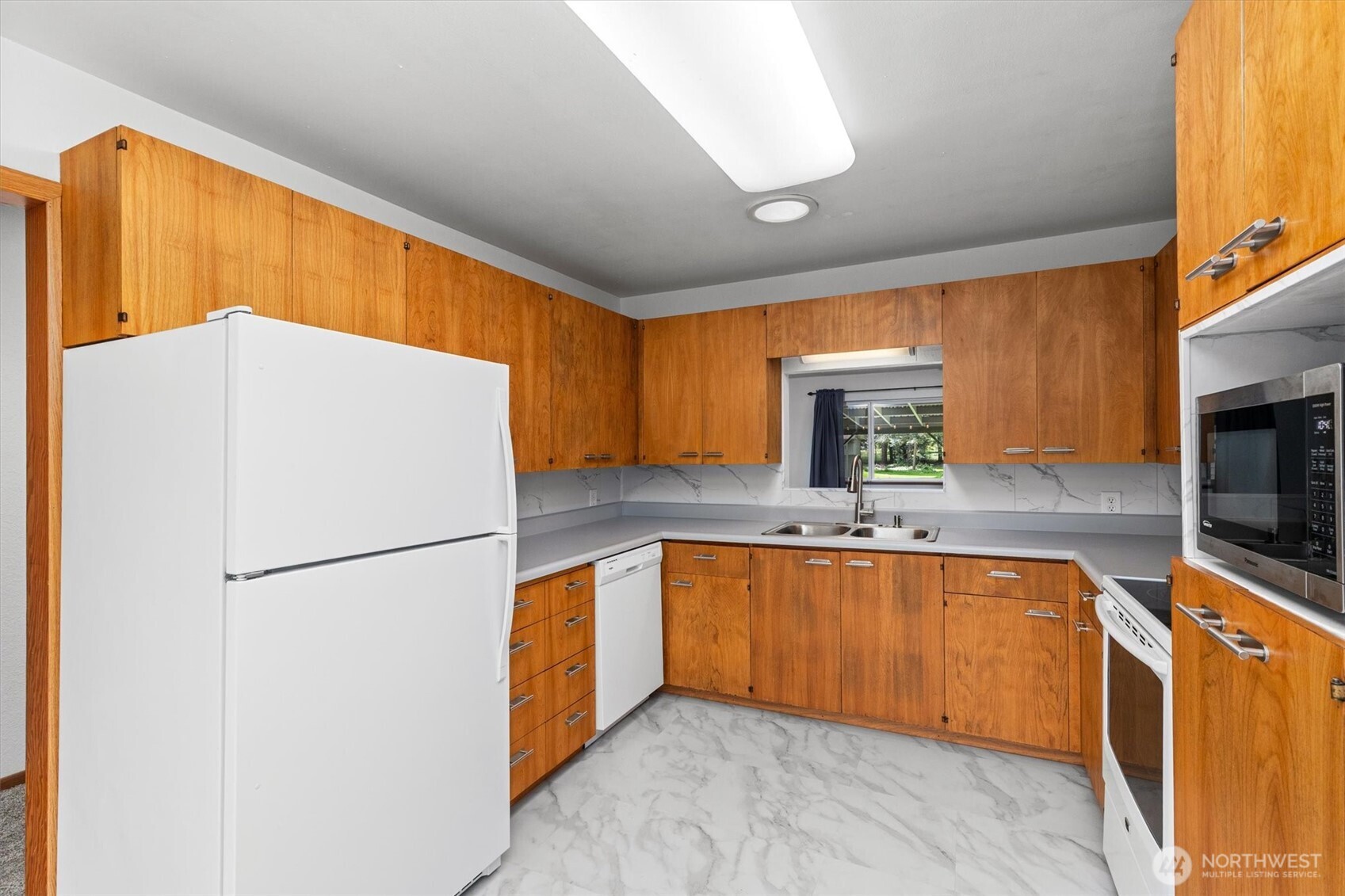 3512 104th Street E, Tacoma, WA 98446