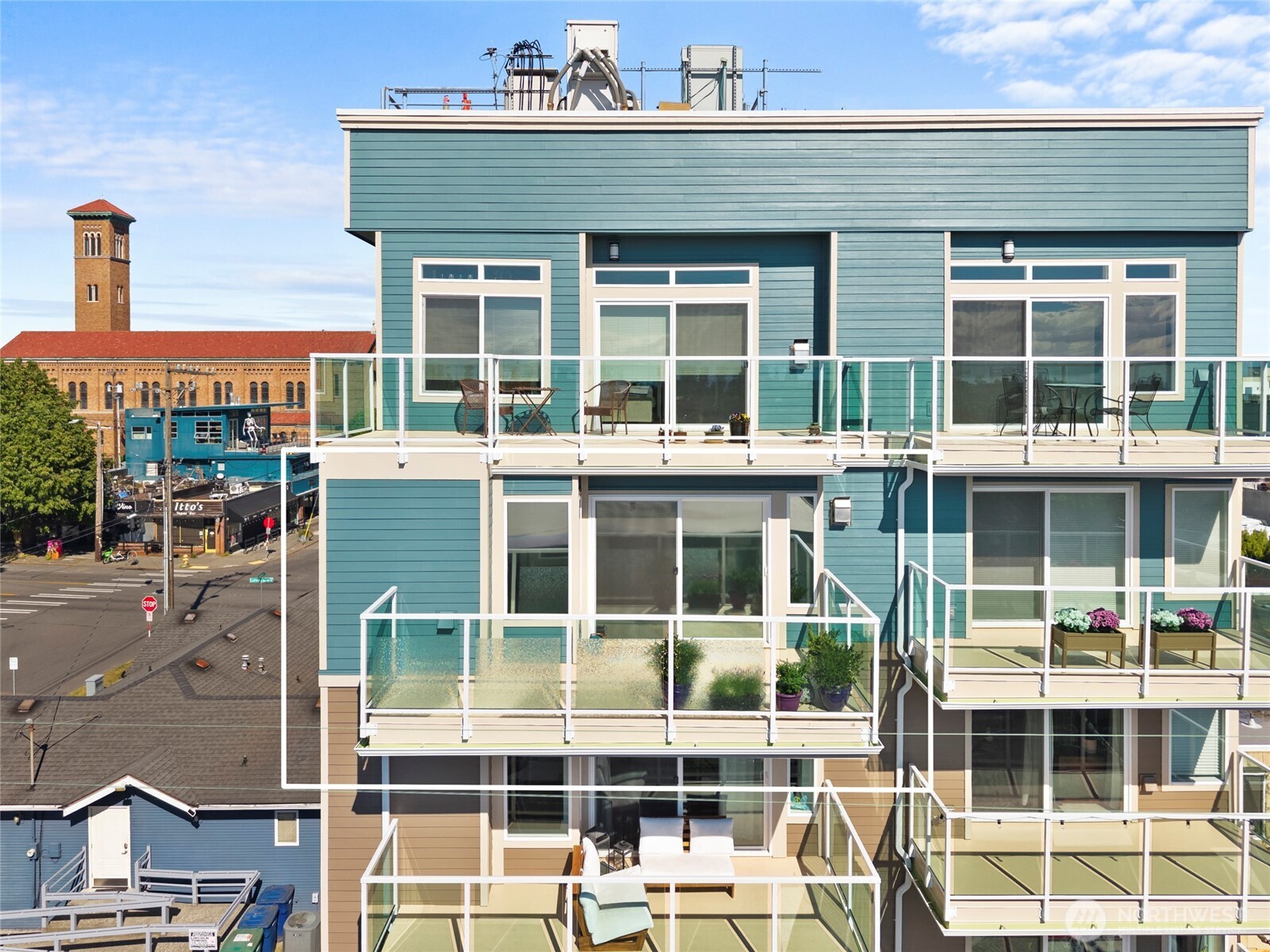4409 California Avenue SW #503, Seattle, WA 98116