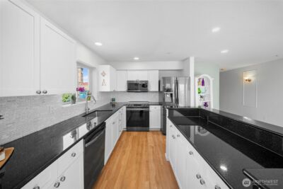 4409 California Avenue SW #503, Seattle, WA 98116 - Photo 11