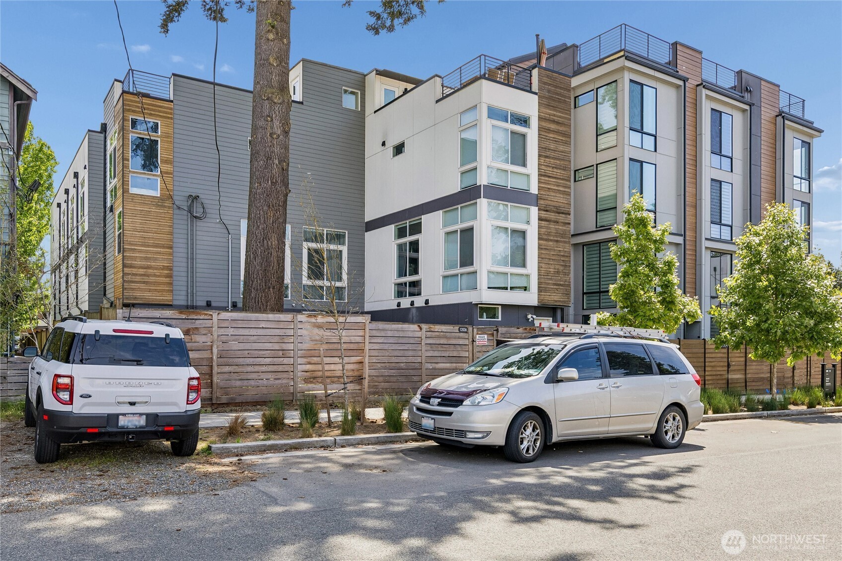 12006 31st Ave NE #G, Seattle, WA 98125