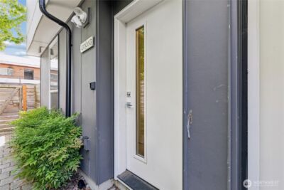 12006 31st Ave NE #G, Seattle, WA 98125 - Photo 6