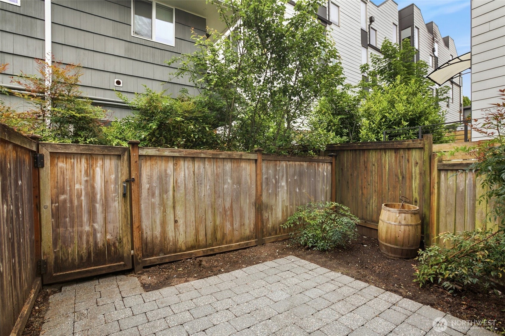 9243 35th Avenue SW #C, Seattle, WA 98126