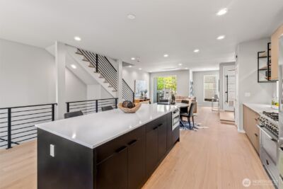 4460 Midvale Avenue N, Seattle, WA 98103 - Photo 15