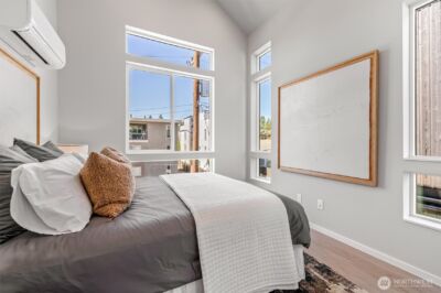 4460 Midvale Avenue N, Seattle, WA 98103 - Photo 23