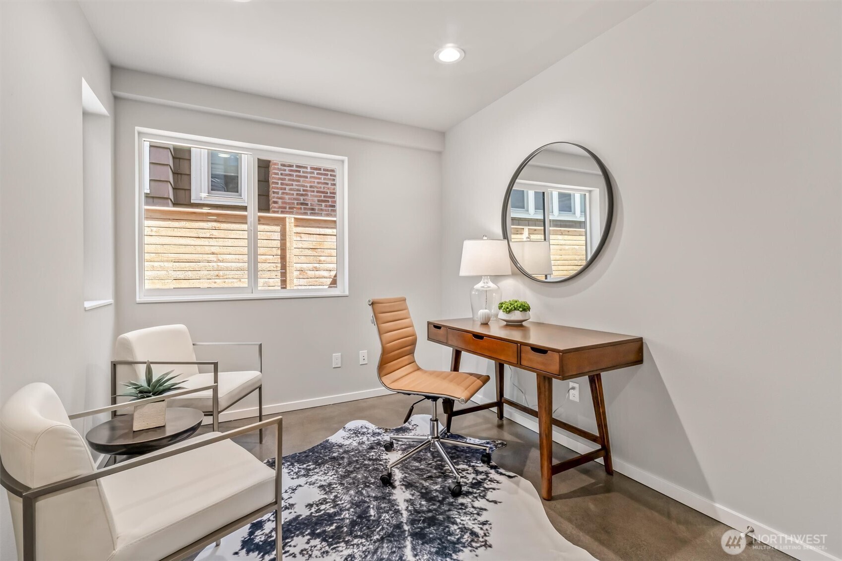 4460 Midvale Avenue N, Seattle, WA 98103