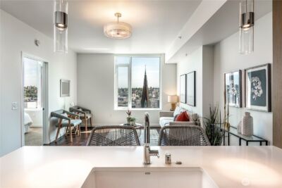 1321 Seneca Street #1102, Seattle, WA 98101 - Photo 2
