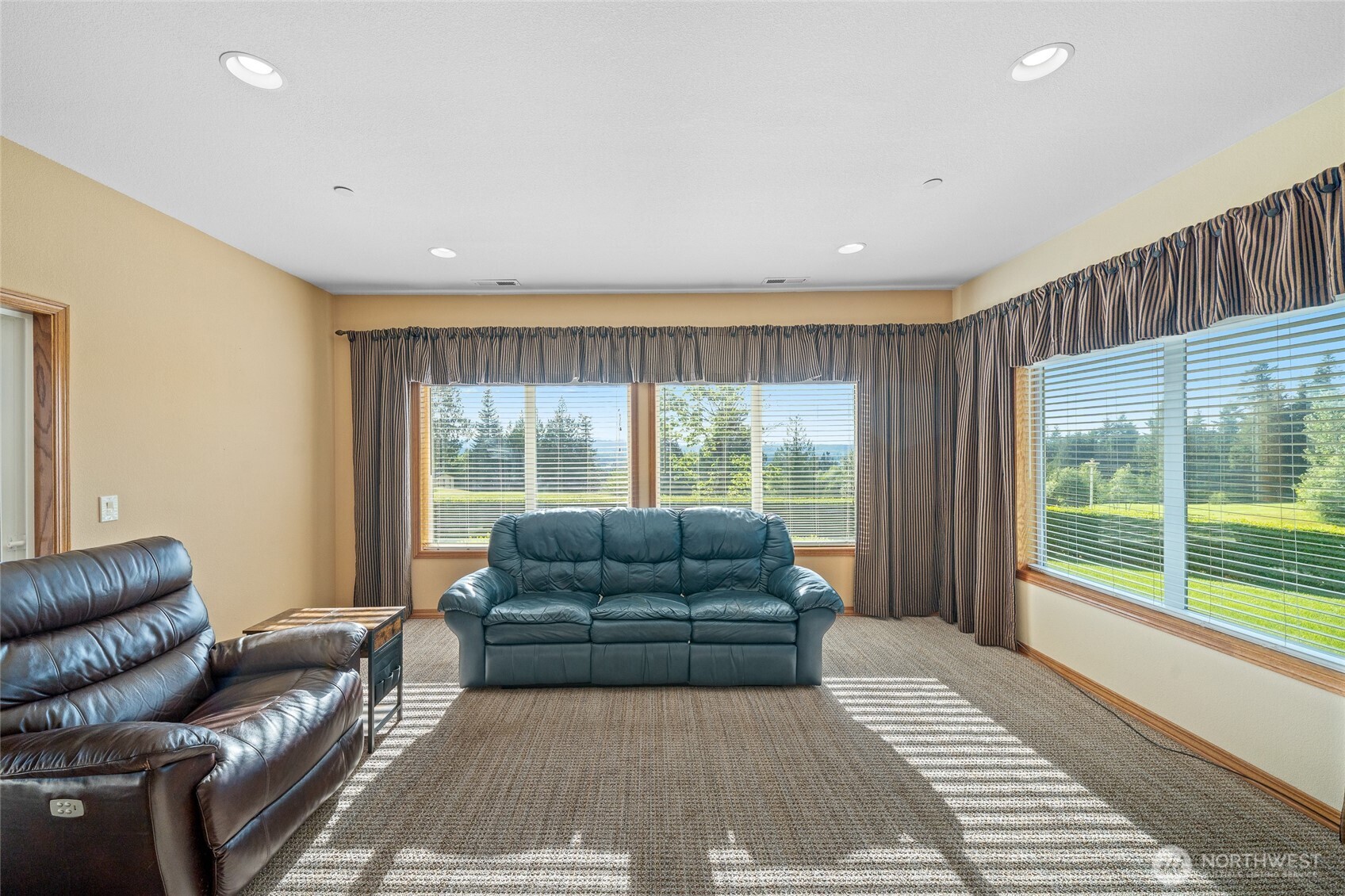 142 Nugget Drive , Centralia, WA 98531