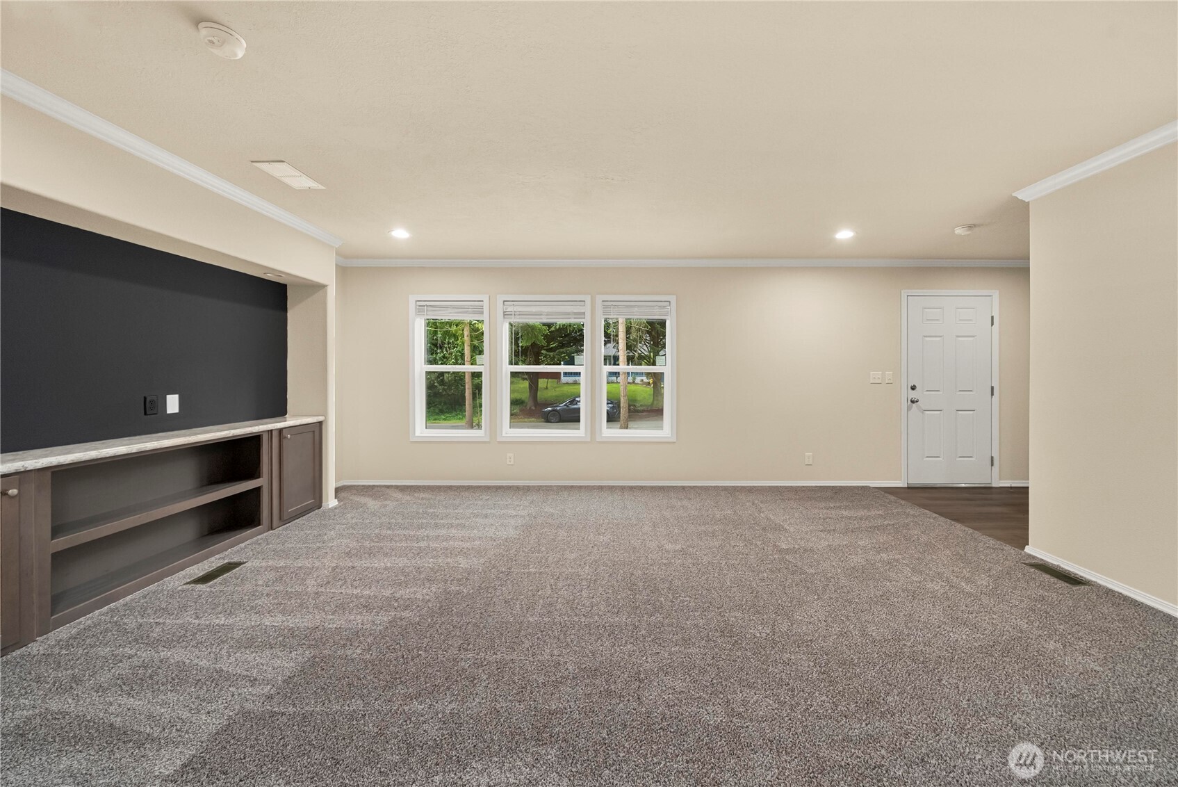 18326 Tapaderos Street SE, Yelm, WA 98597