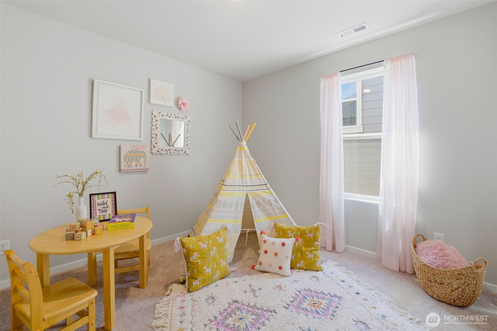 1036 SW Pendleton Way , Port Orchard, WA 98367
